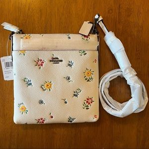 Coach crossbody purse NWT brand new